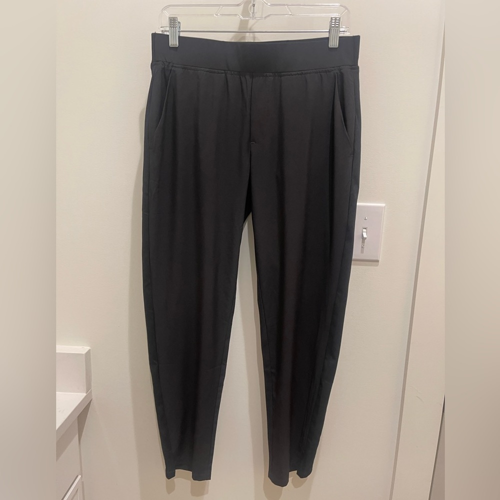 Quince Performance Tech Ankle Pant Black small